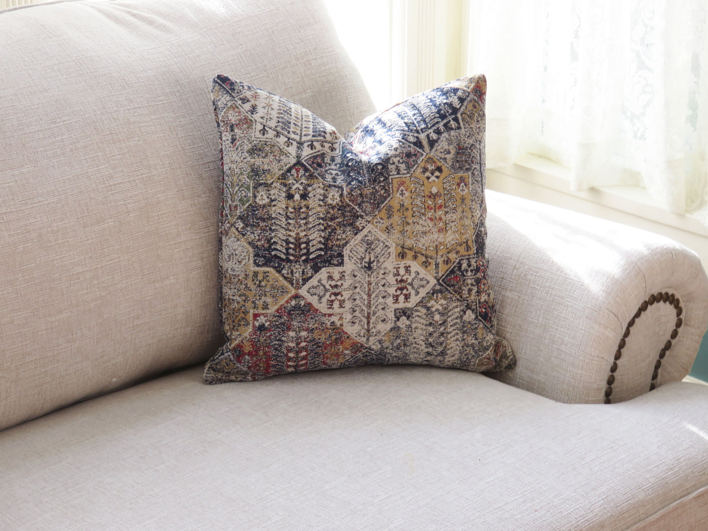 navy blue & cream kilim motif pillow cover