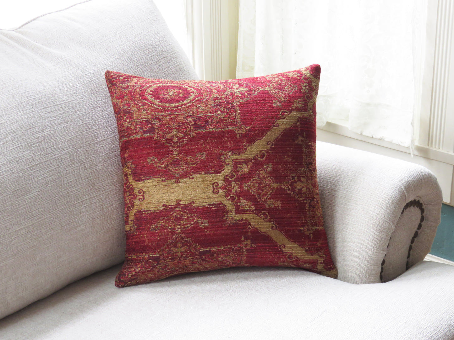 Red and Gold Medallion Pillow Cover,  Woven Jewel Tapestry Brocade - Nazilli