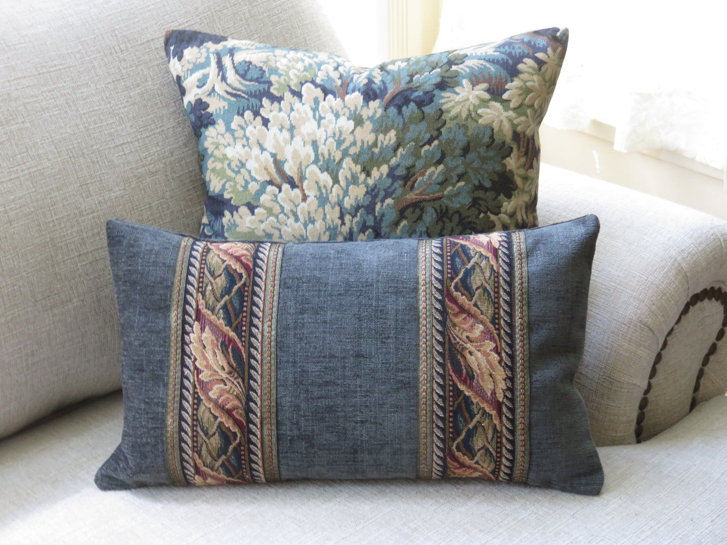 tapestry border pillow cover 11x19 lumbar in dark green