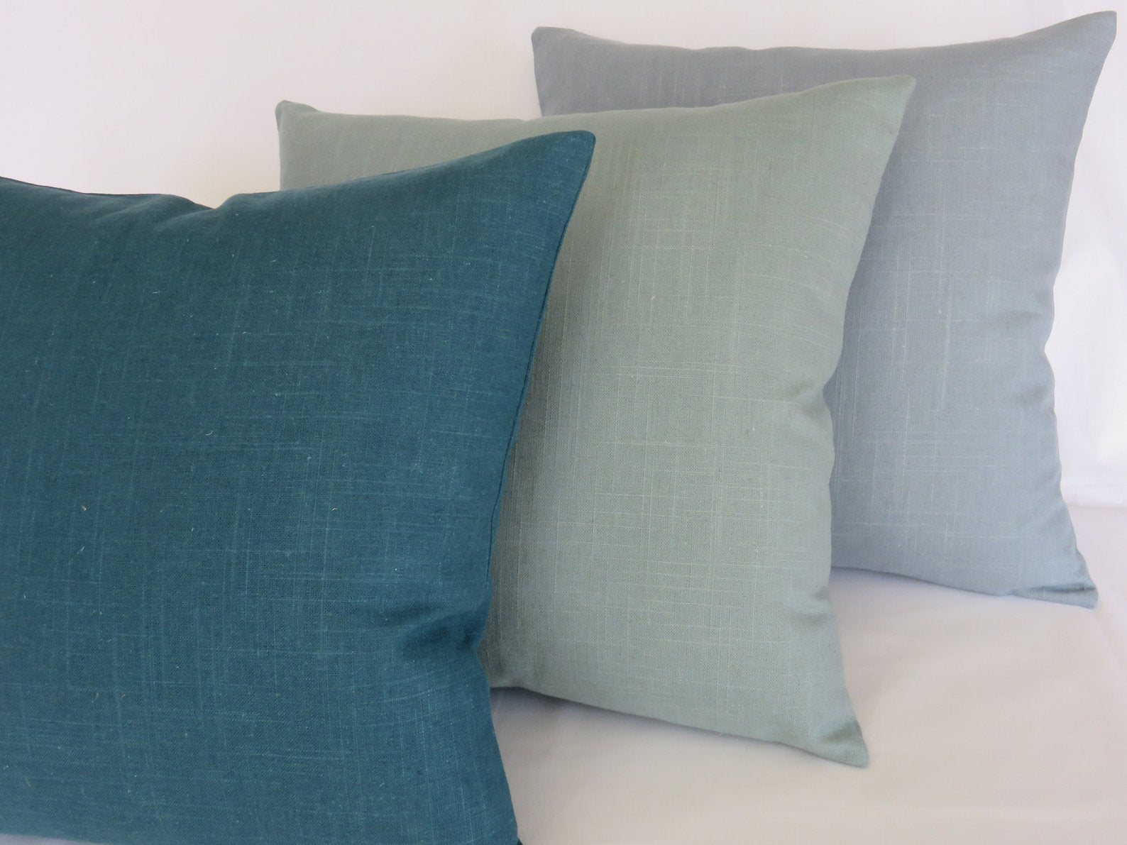 Solid Pillow Cover, Robert Allen Linen Slub Turquoise, Rain, Slate